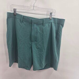 Fabletics Soft Pine Green Men's Pocket The Only Shorts XL